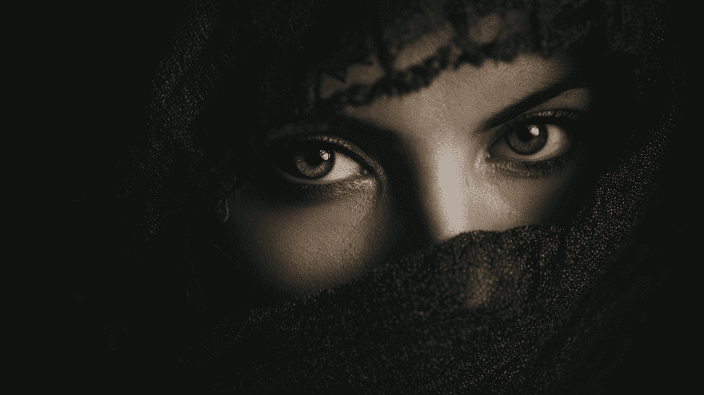 What is Dark Female Psychology?